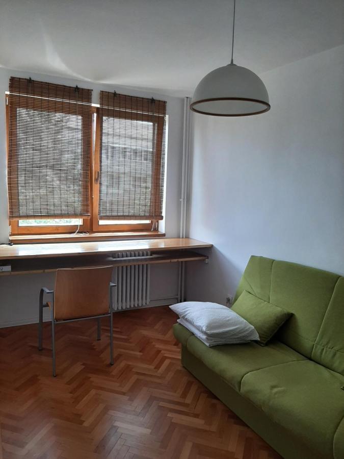 Hyggelig Apartamento Oradea Exterior foto