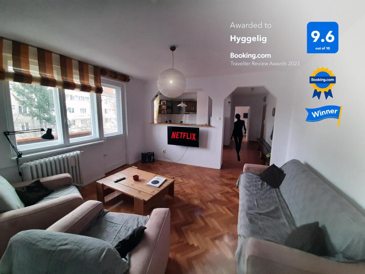 Hyggelig Apartamento Oradea Exterior foto