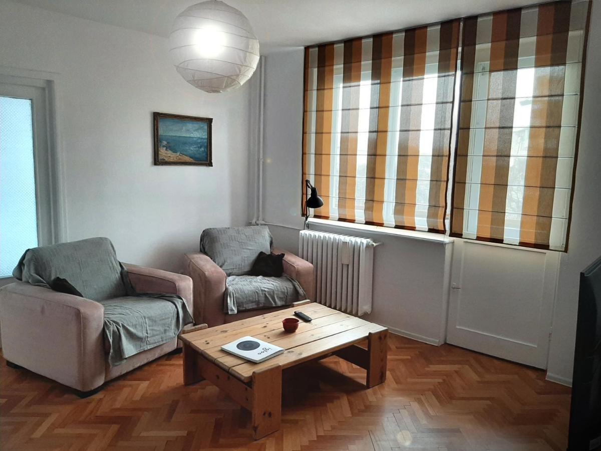 Hyggelig Apartamento Oradea Exterior foto